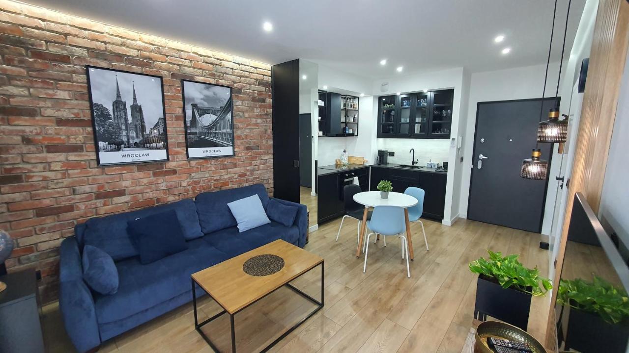 Apartament Midnight Blue วรอตซวาฟ ภายนอก รูปภาพ