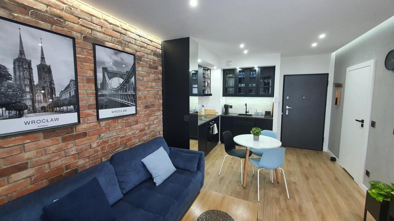 Apartament Midnight Blue วรอตซวาฟ ภายนอก รูปภาพ