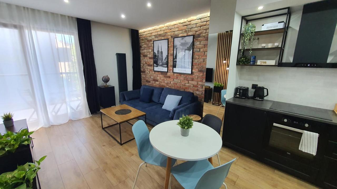 Apartament Midnight Blue วรอตซวาฟ ภายนอก รูปภาพ