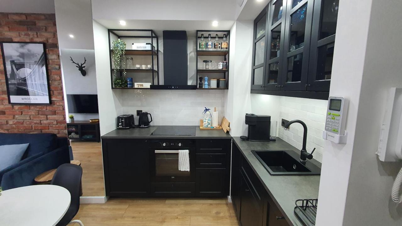 Apartament Midnight Blue วรอตซวาฟ ภายนอก รูปภาพ